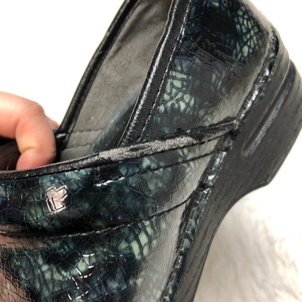 Dansko Green Snake Print Clog Mules Size 37 - image 5